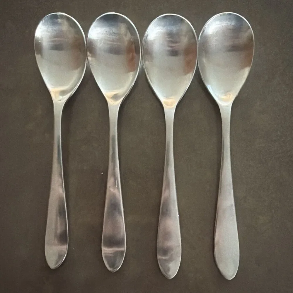 Robert Welch MERIDIAN SATIN Set of 4 Soup Spoons 8 1/8